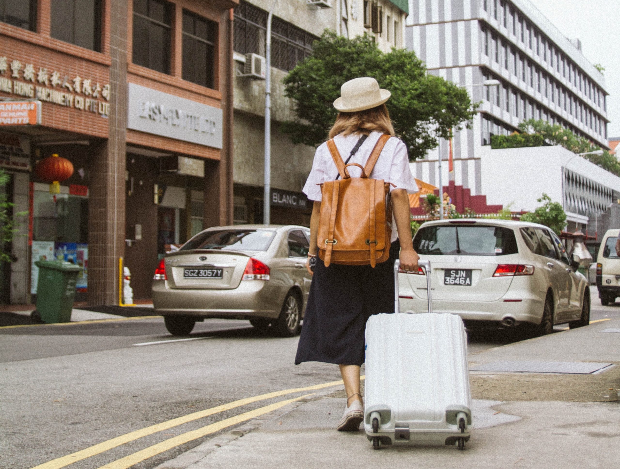 luggage storage in Naples