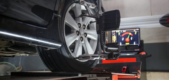 How Can You Tell When Your Wheels Need Alignment Services?